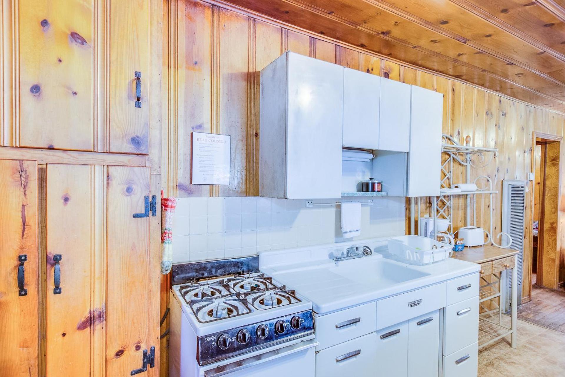 The Cabins At Cloudcroft Room photo