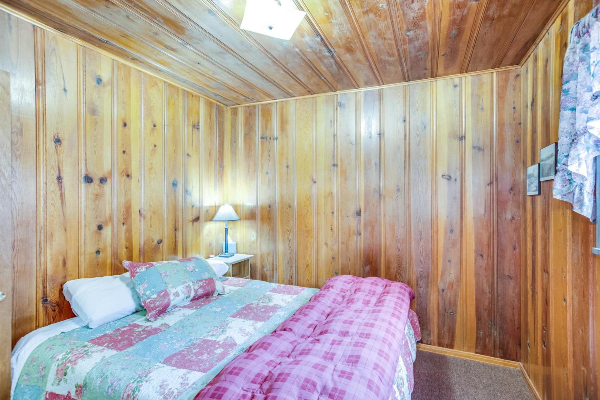 The Cabins At Cloudcroft Room photo